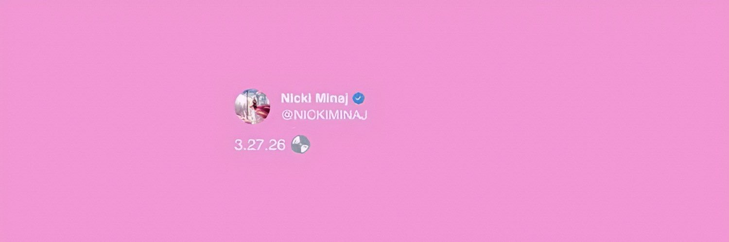 Nickis left titty 😛 banner