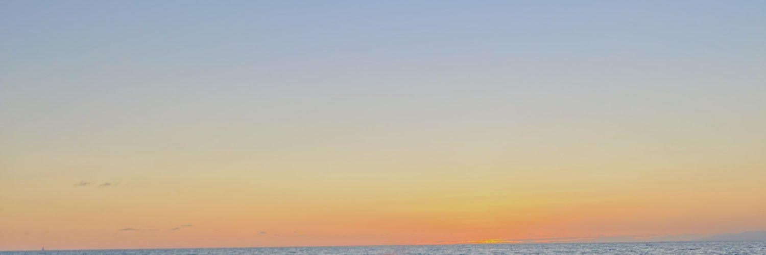 Juullaayy16's profile banner image