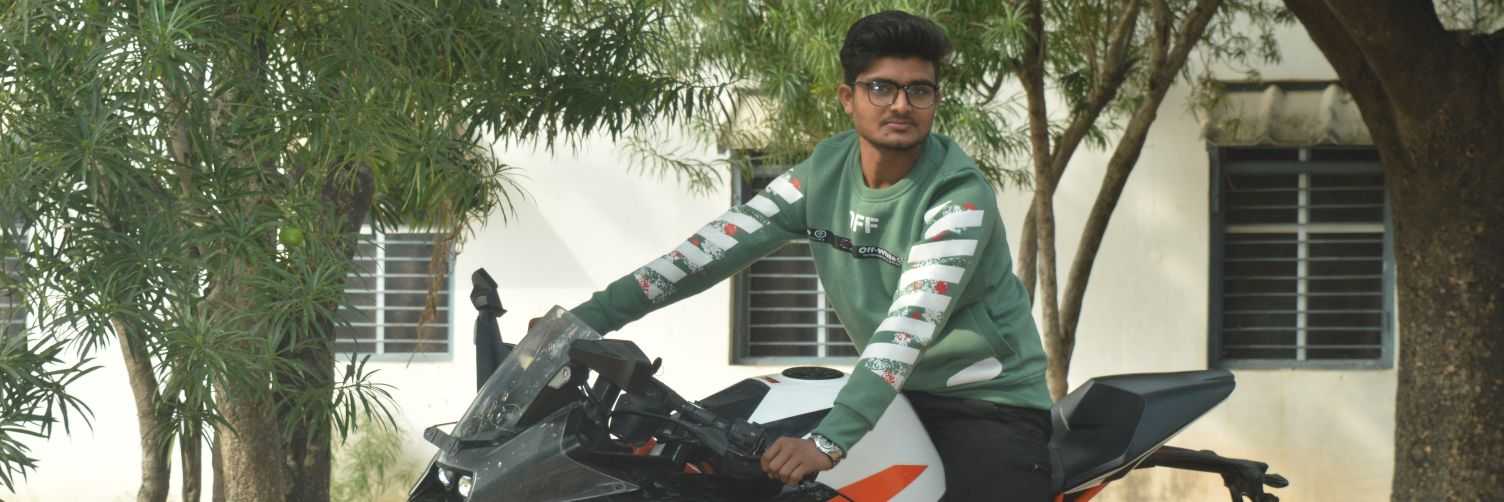 AshvaneeMishra's profile banner image
