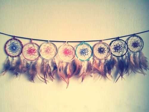 Naufaliyah, Izza banner