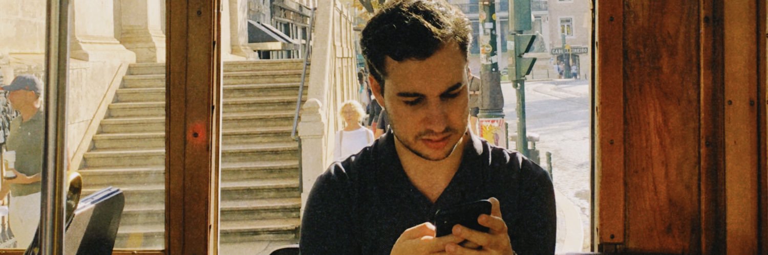 leonoormcr's profile banner image