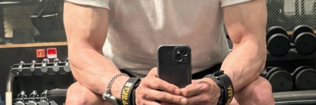 Muscle_zipper's profile banner image