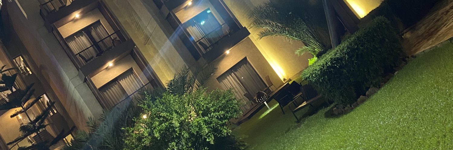 n_eoon's profile banner image