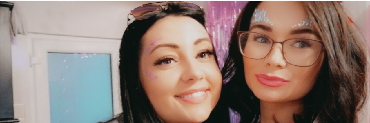 Lisa Rees-Jones♉ banner