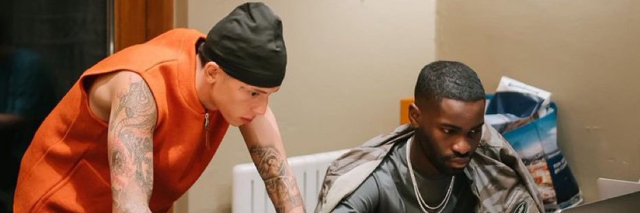 🦇 banner