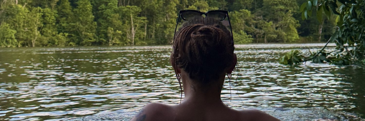 Nao 🦋 banner