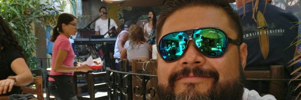 licromero's profile banner image