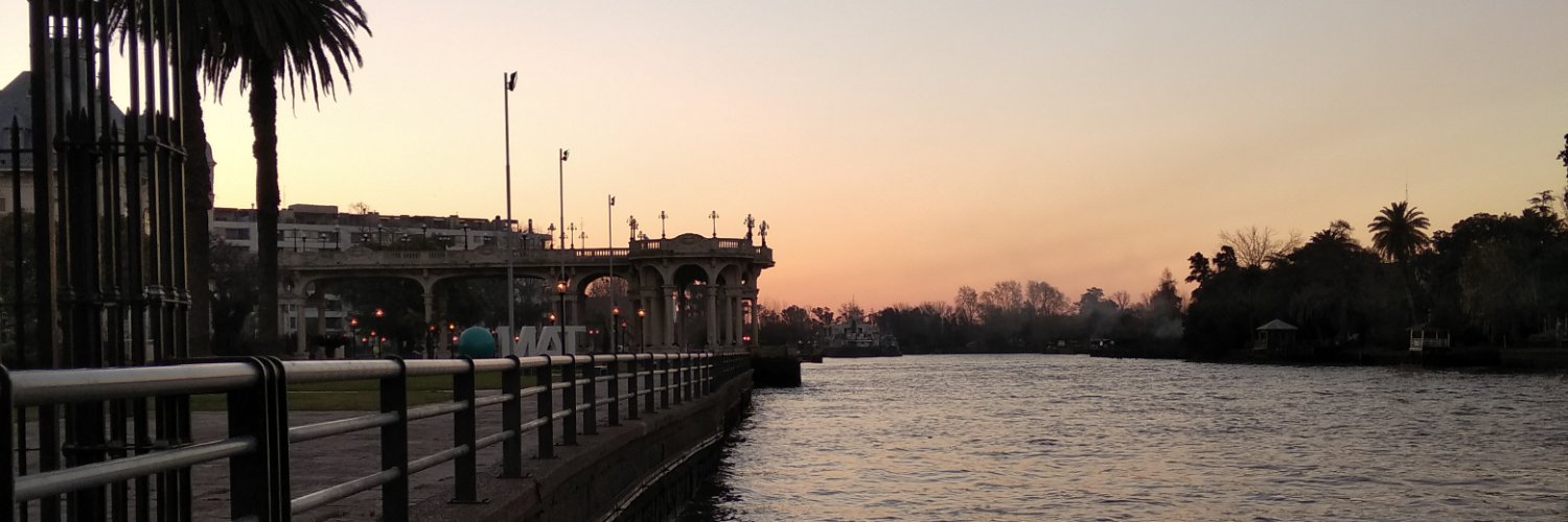 isascaltritti's profile banner image