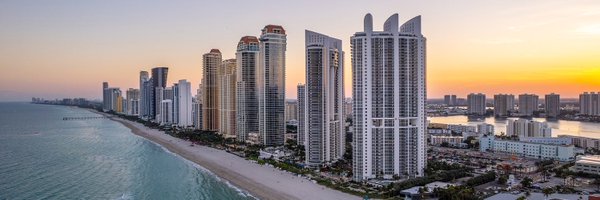 krelena Profile Banner