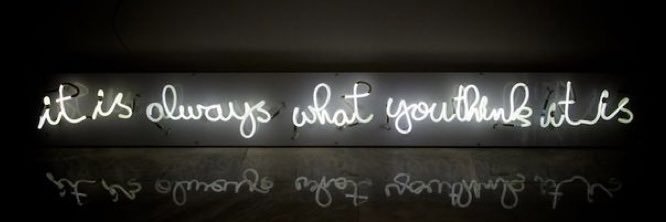 Leoni Mae Davies banner