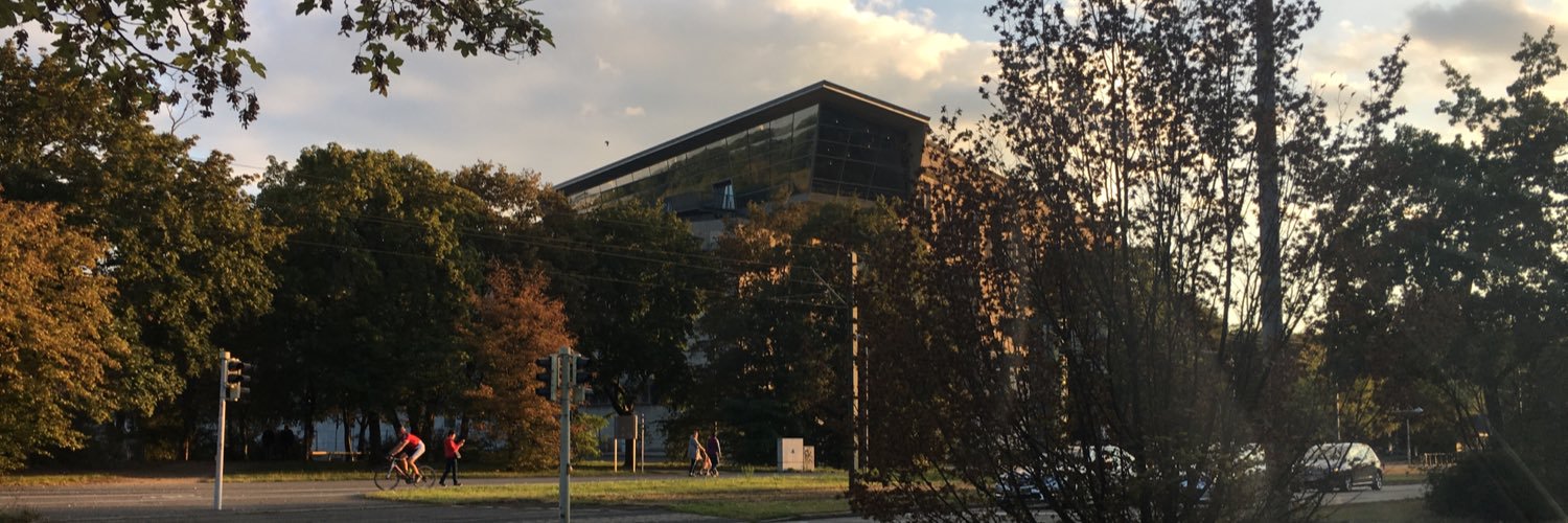 Dominique Schroeder banner