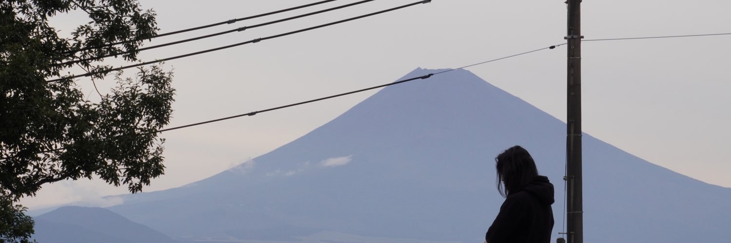naimazmn's profile banner image