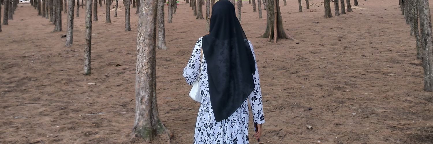falhanis's profile banner image