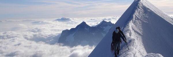 adlan_jalil's profile banner image