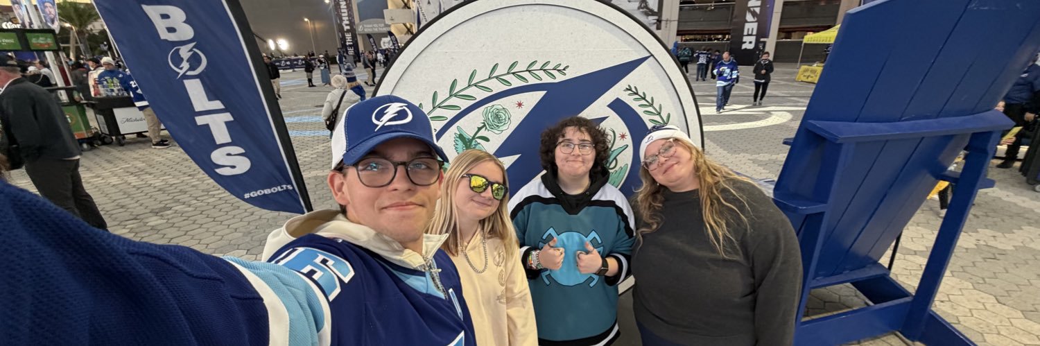 cayliemaye's profile banner image