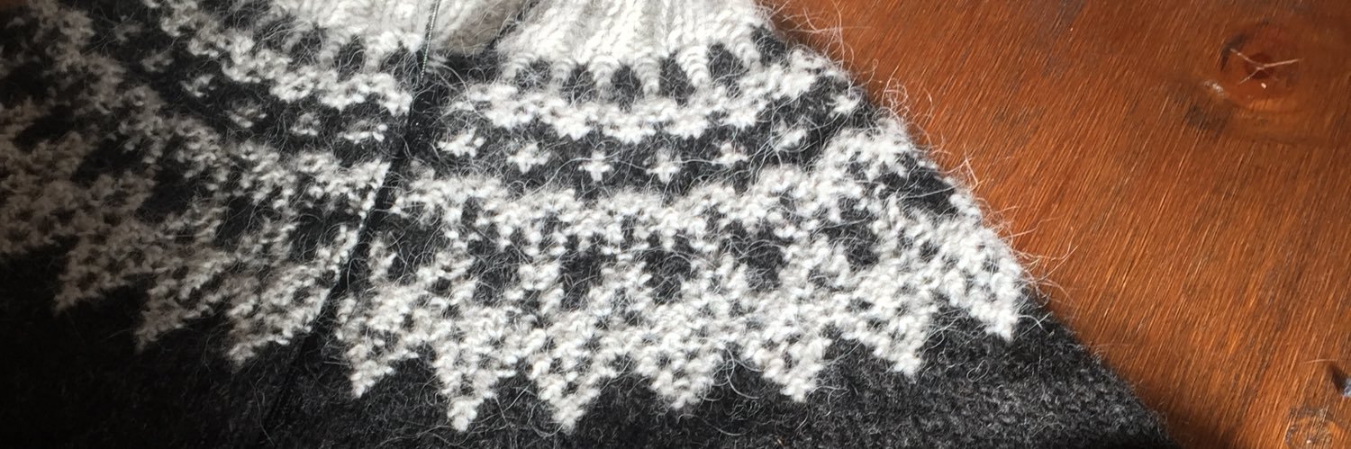 tomoko_knitting's profile banner image