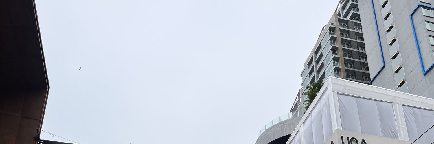 dakislimm's profile banner image