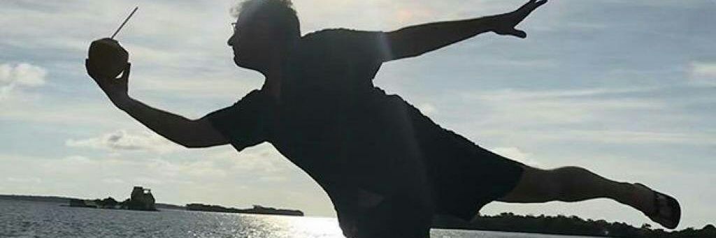 Alejandro Calva. banner