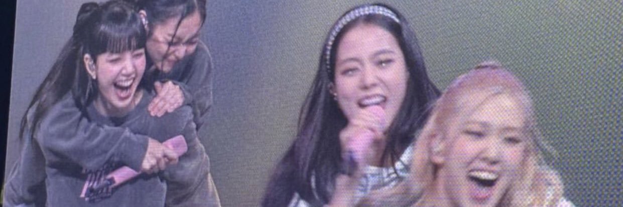 L banner