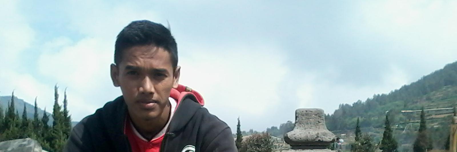 R_oniy's profile banner image