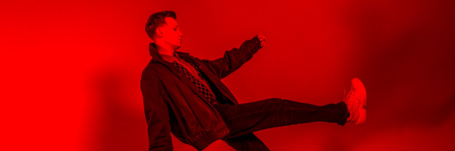 Daniel Richter banner