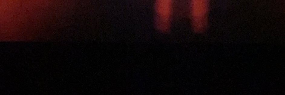 シ banner