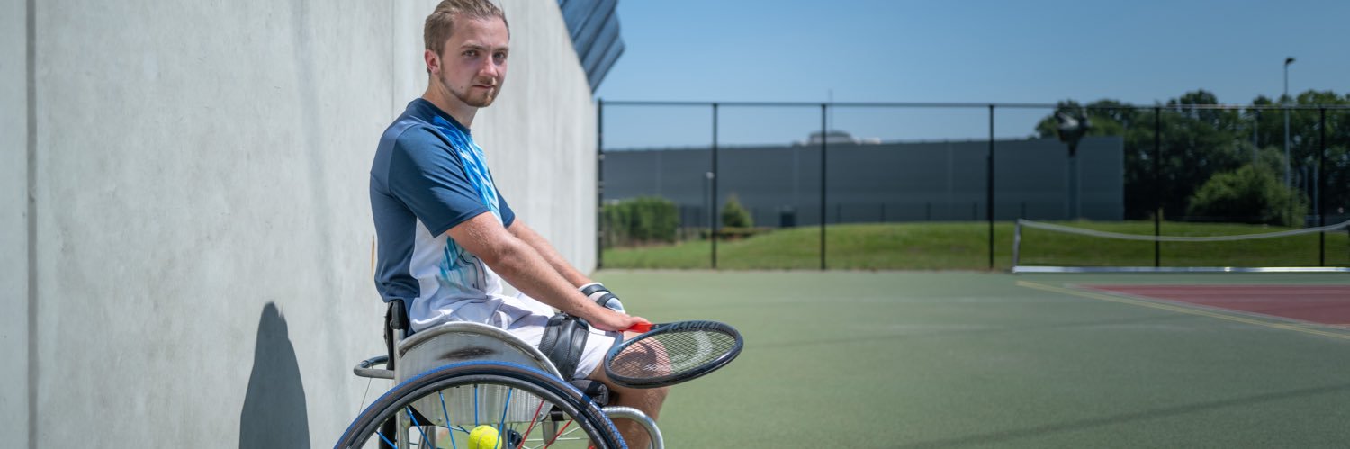 Sam Schröder banner