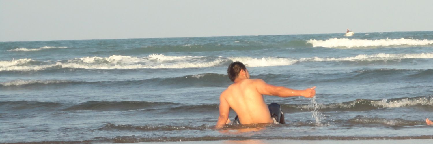 lolokon's profile banner image