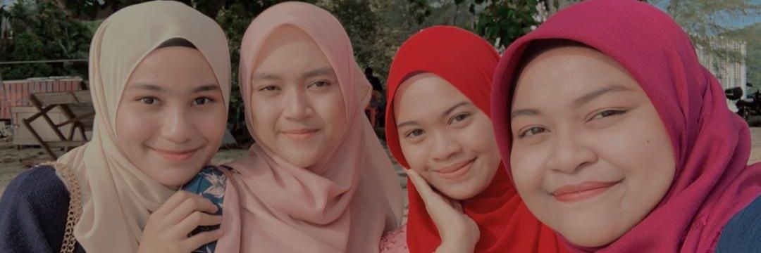 Azena24_'s profile banner image