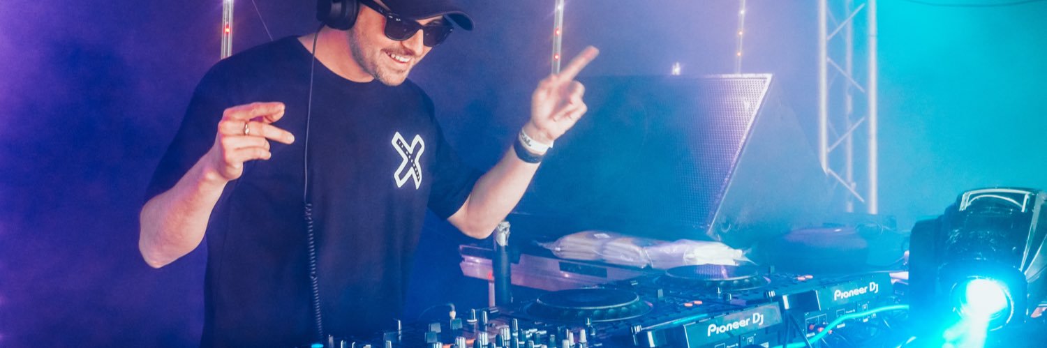 13records_'s profile banner image