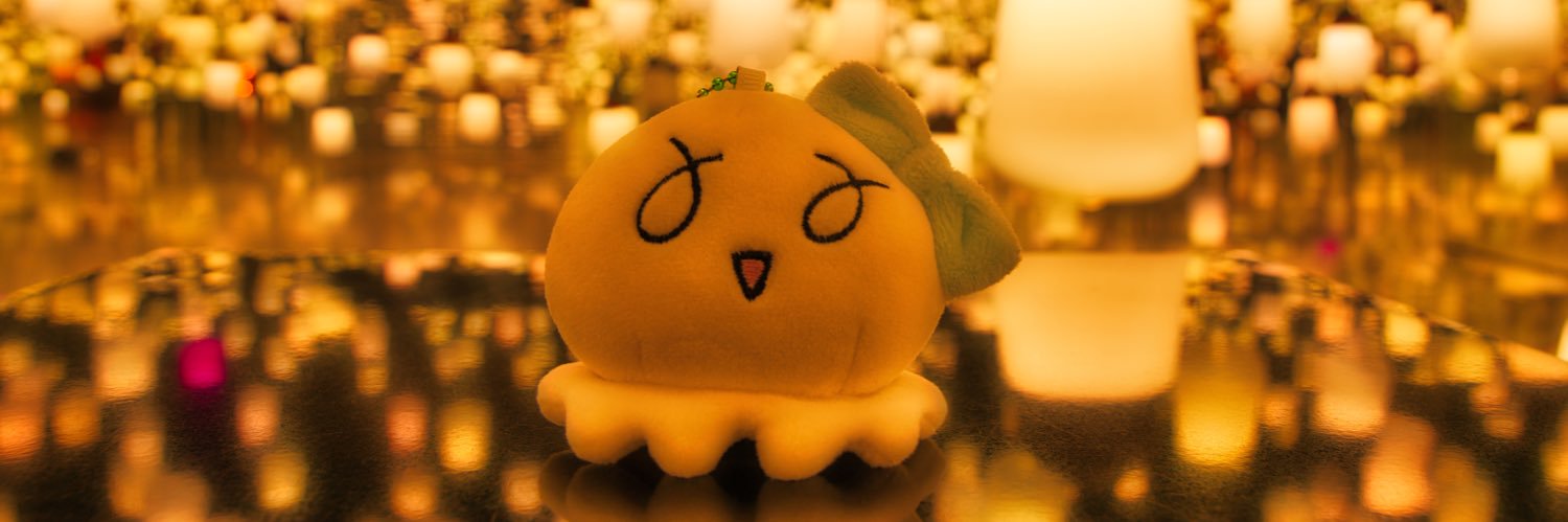 natuomo's profile banner image