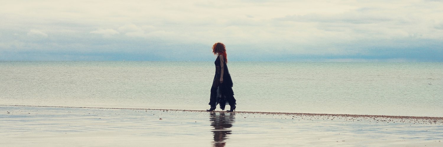 lowlandwitch's profile banner image