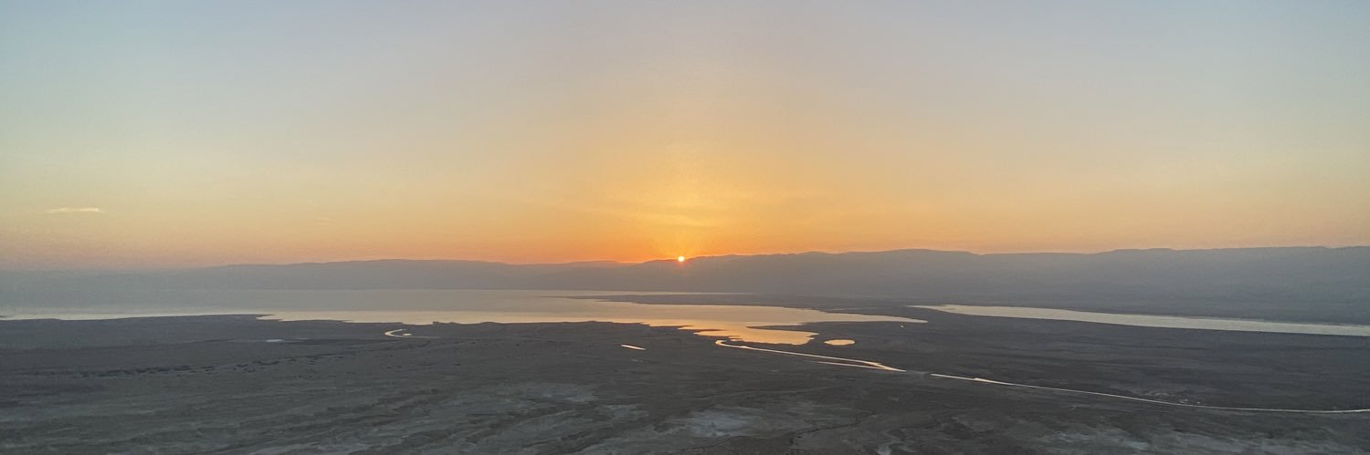 leahgorran's profile banner image