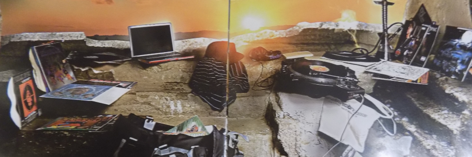 zazougates's profile banner image