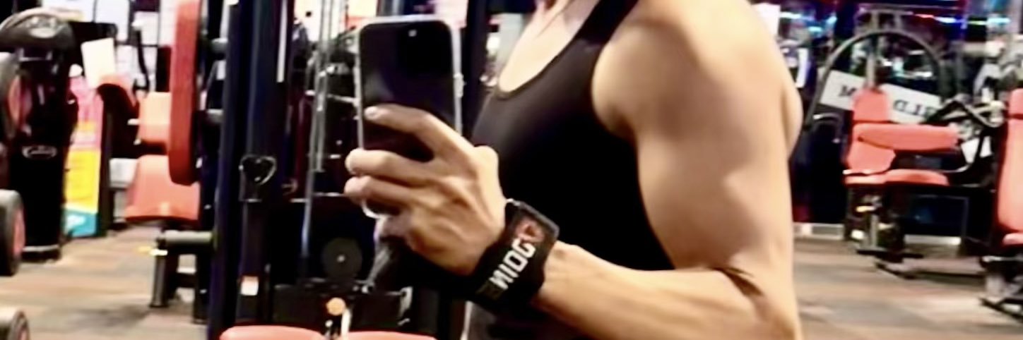 色壞打樁機 banner