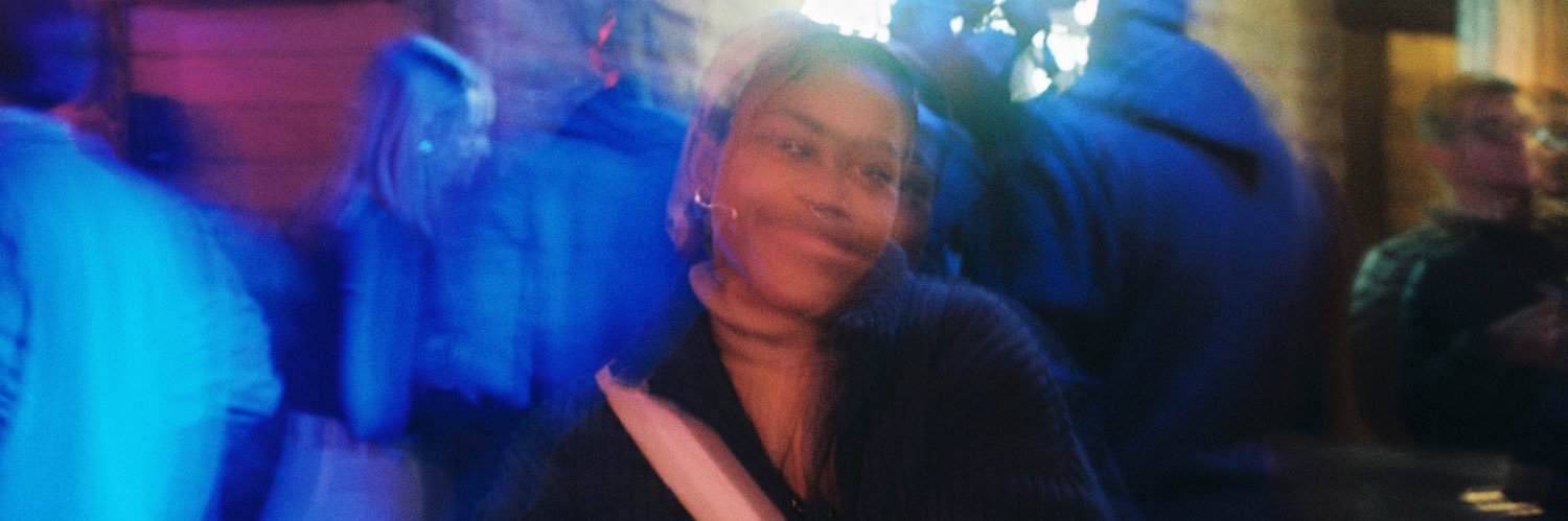 Auntie Q De Gal banner