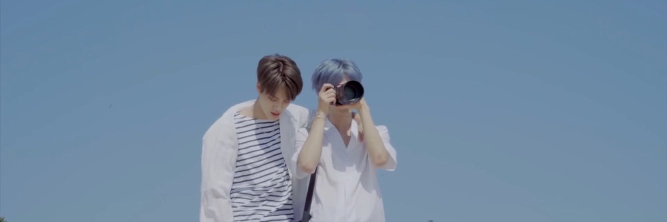 | banner