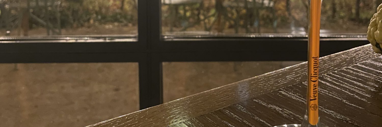 louiserssl's profile banner image
