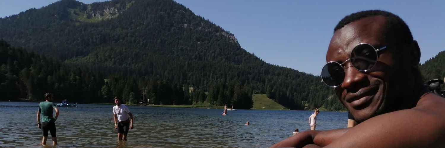 Robert Mark Nsozi banner