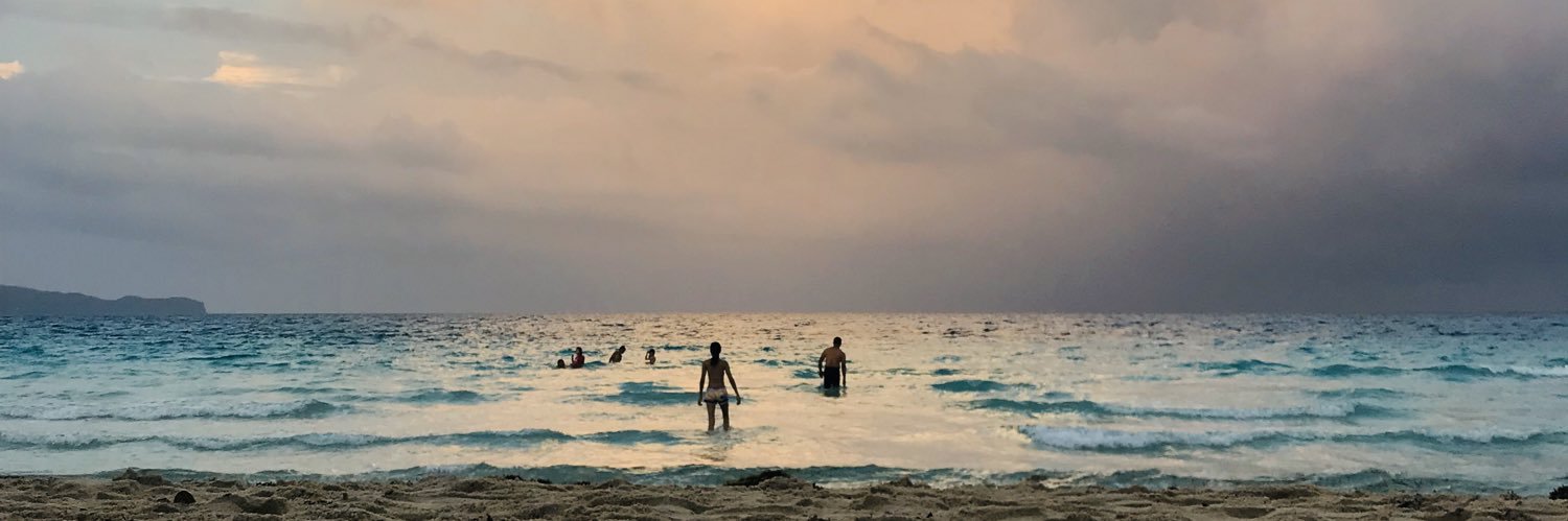 drlcasas's profile banner image