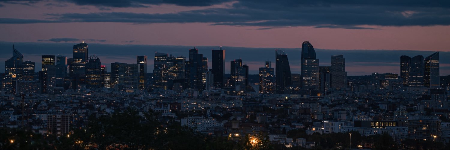 22h00's profile banner image