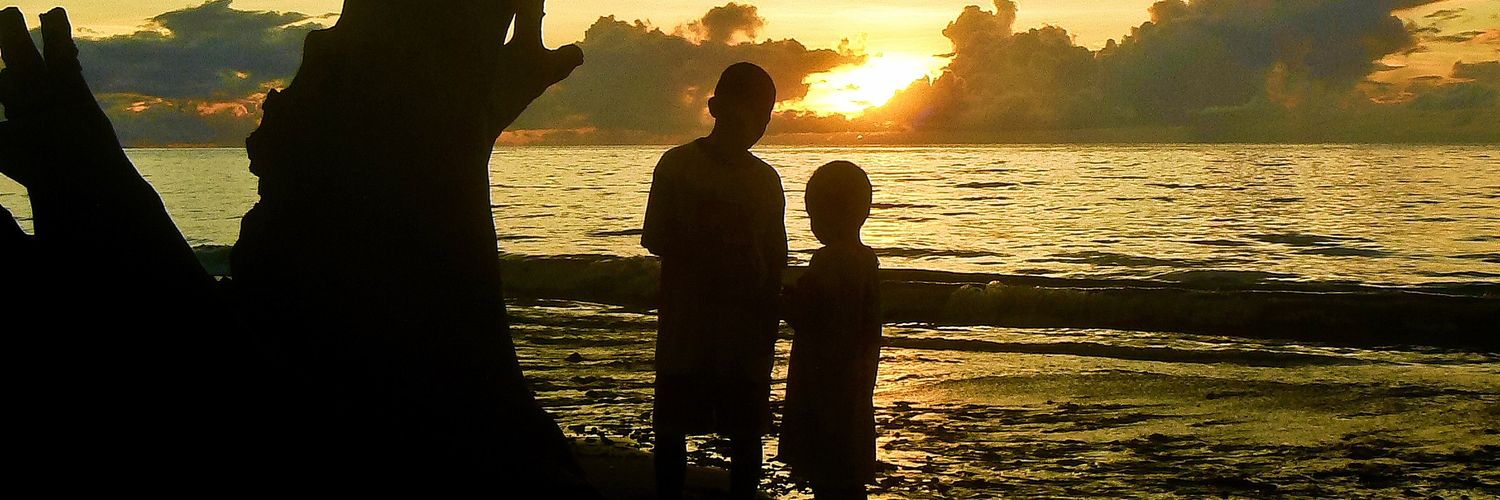 angkoemoedo's profile banner image