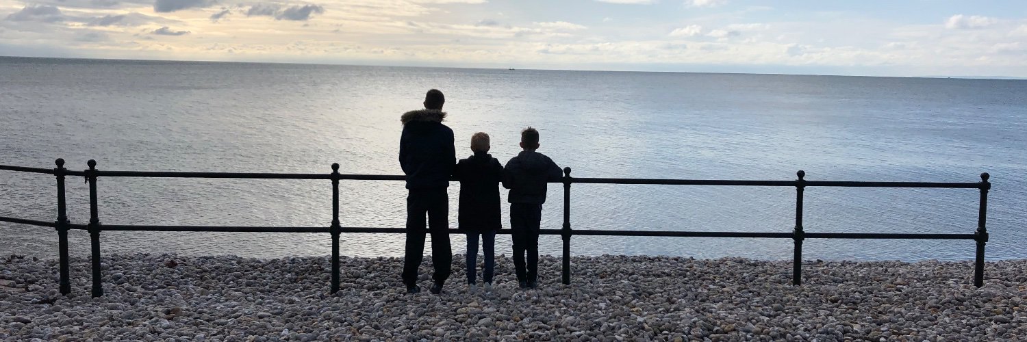 KelHopkins's profile banner image