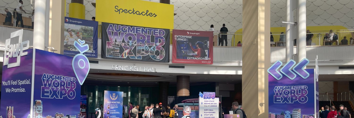 Self Aware Networks 🇺🇸 🇹🇼 🇺🇦 banner