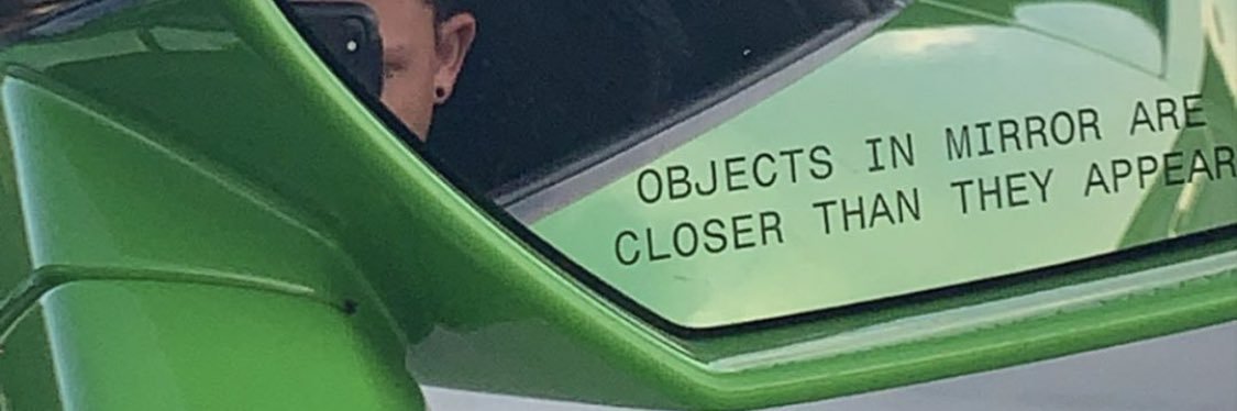 BELLA HACHÍS banner