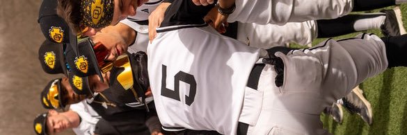 Julius Ryan ⚡️'s banner