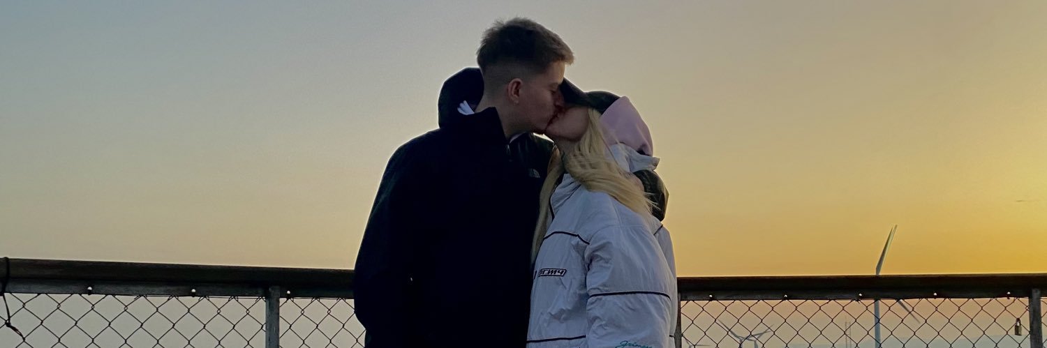 bbluemali's profile banner image