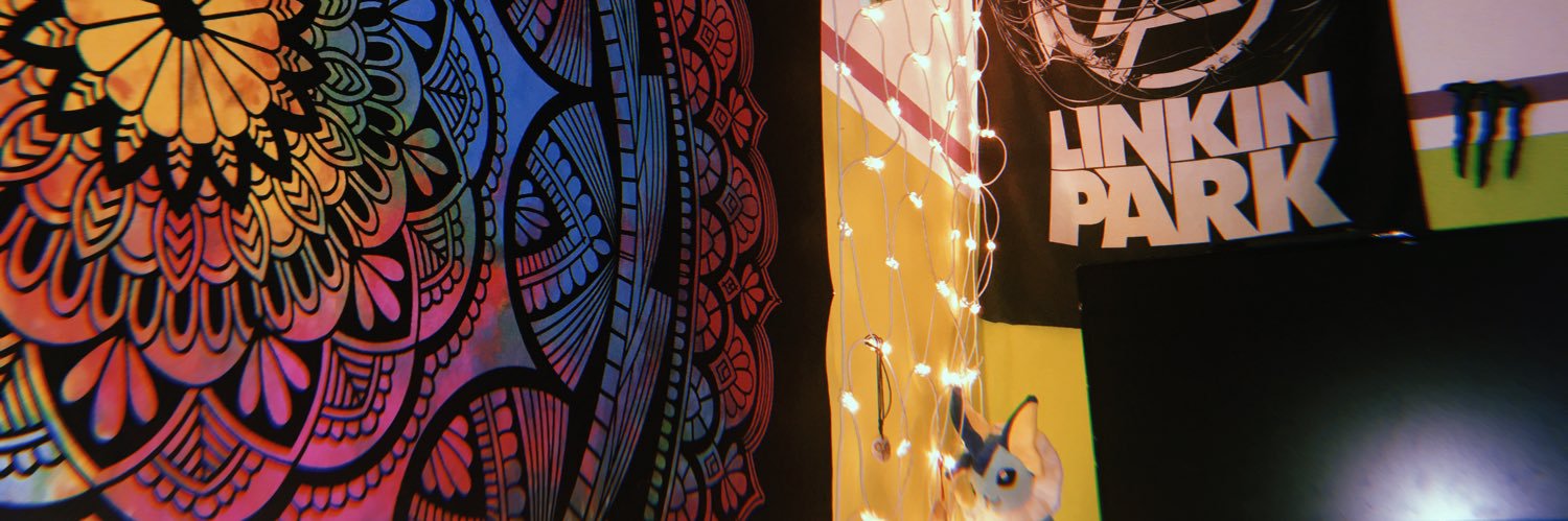 Maaanutz's profile banner image