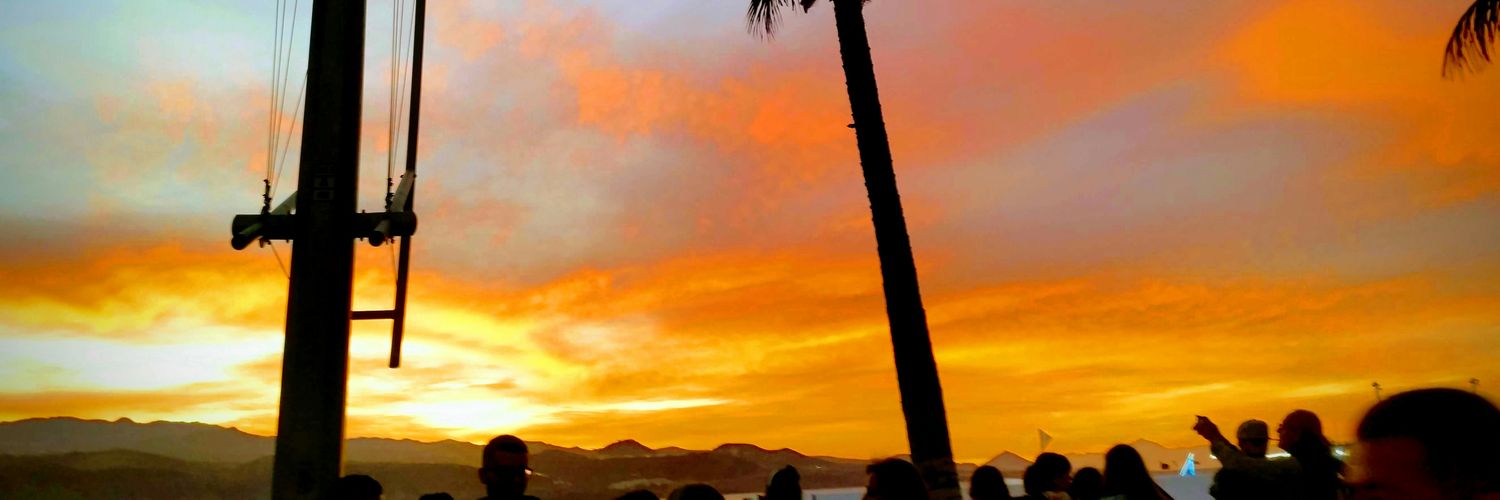 davisuit32's profile banner image