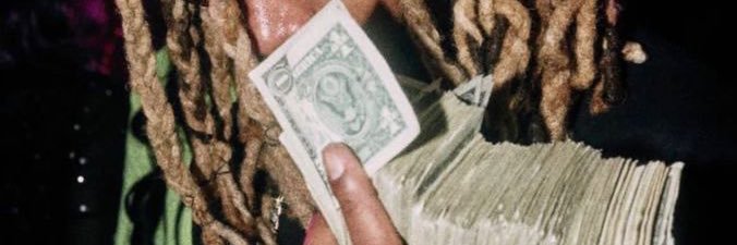 lalathaking's profile banner image